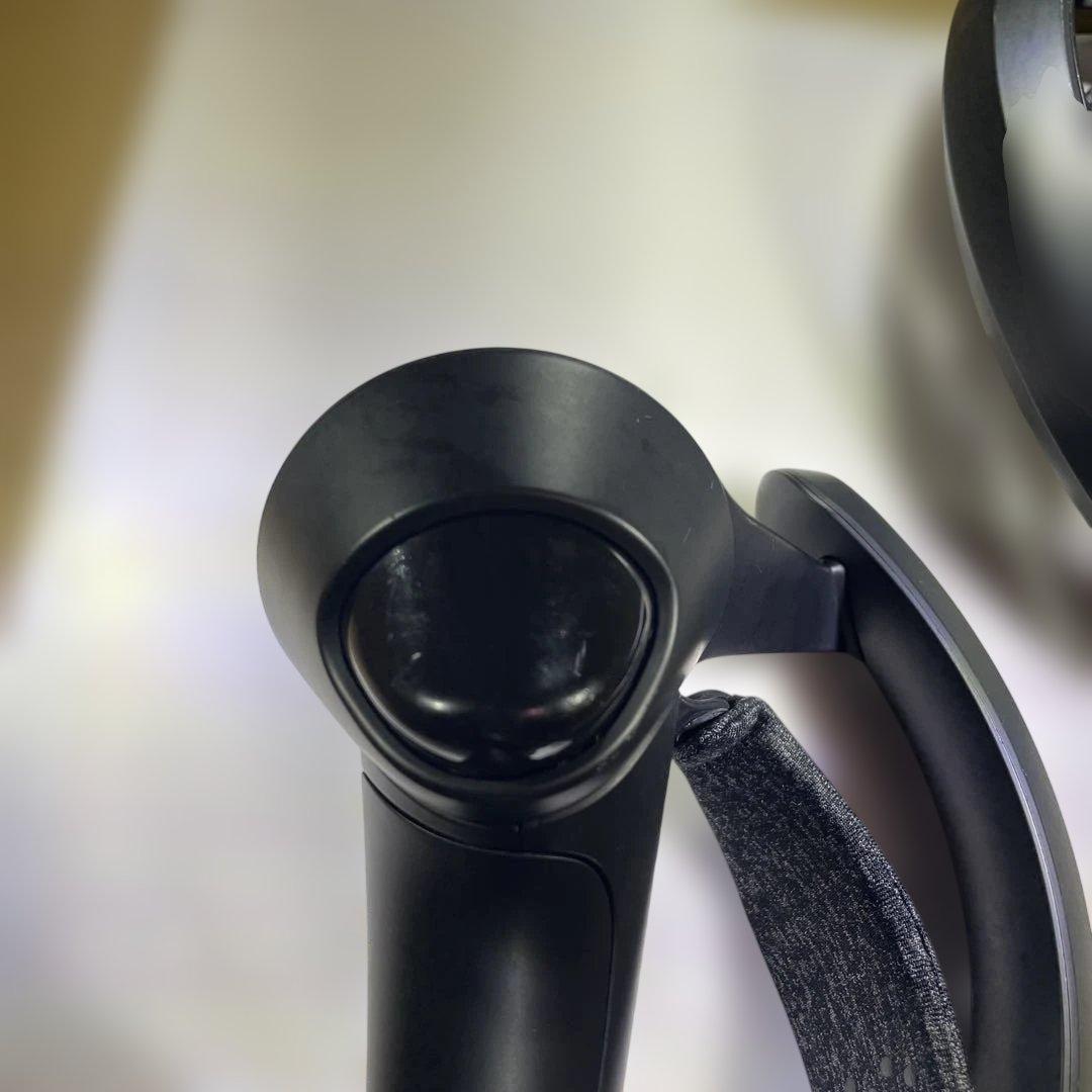 良い　valve indexコントローラー左右セット 動作確認済み　清掃済み