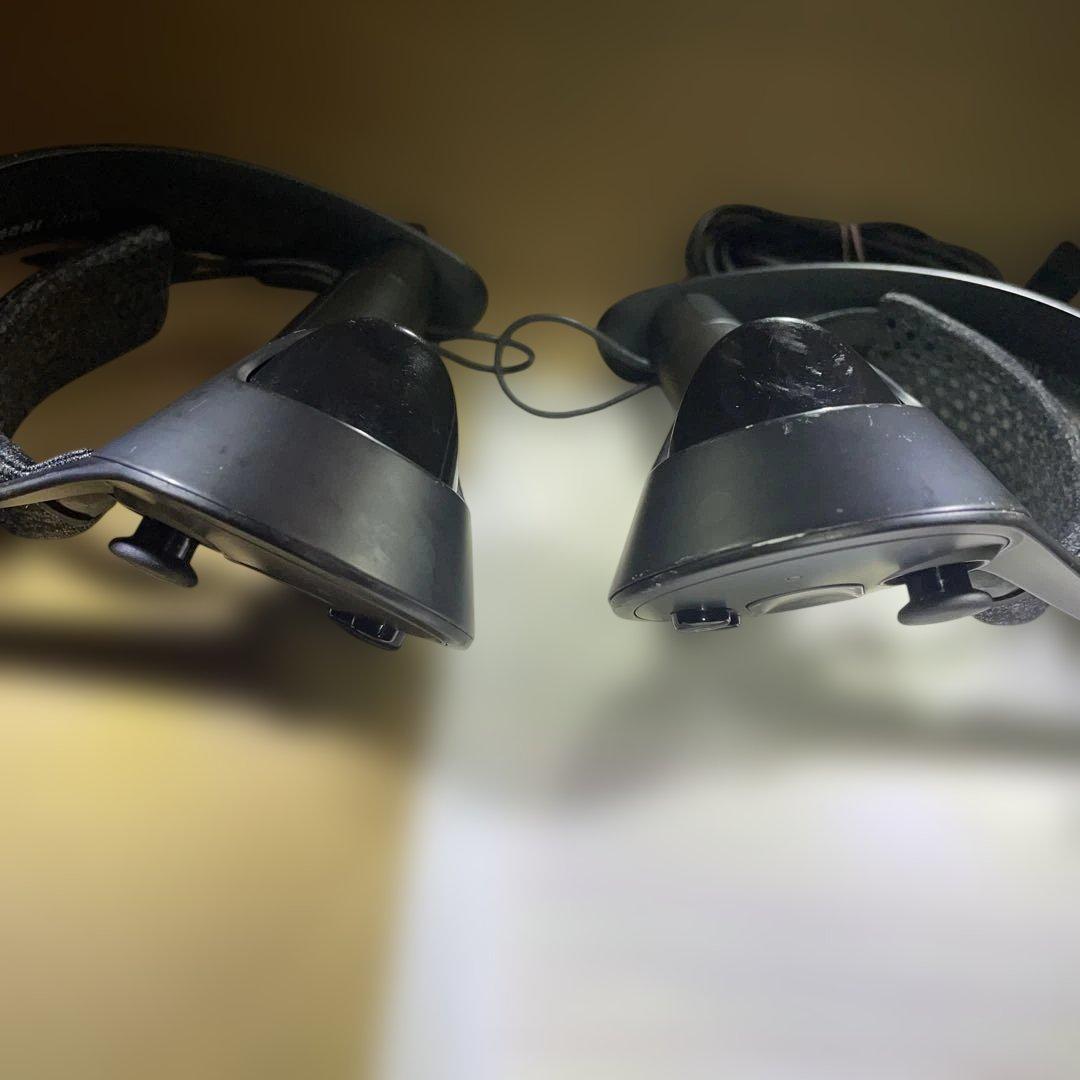 良い　valve indexコントローラー左右セット 動作確認済み　清掃済み