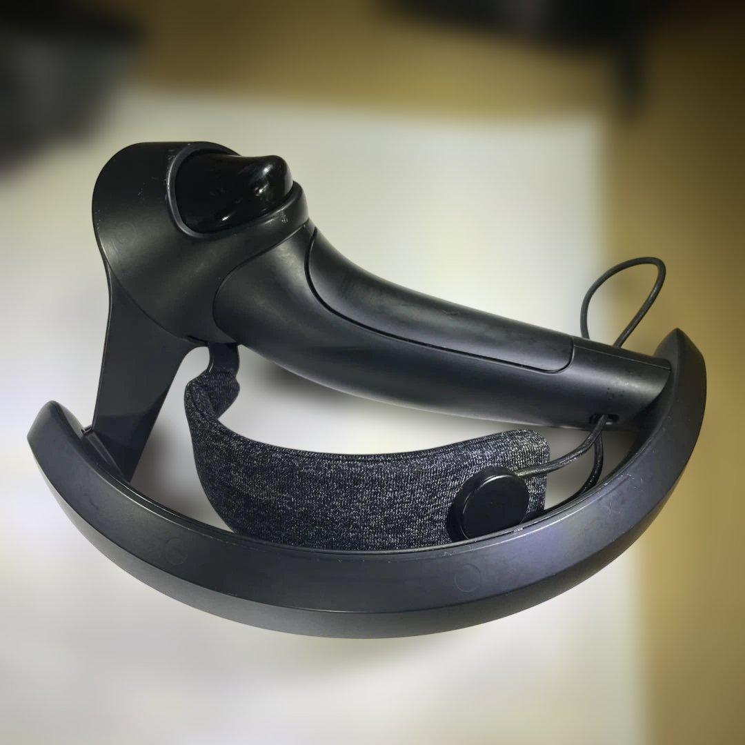 良い　valve indexコントローラー左右セット 動作確認済み　清掃済み