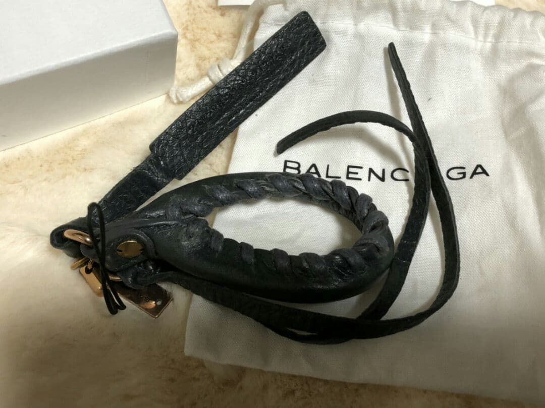 新品 BALENCIAGA バレンシアガ ストラップ