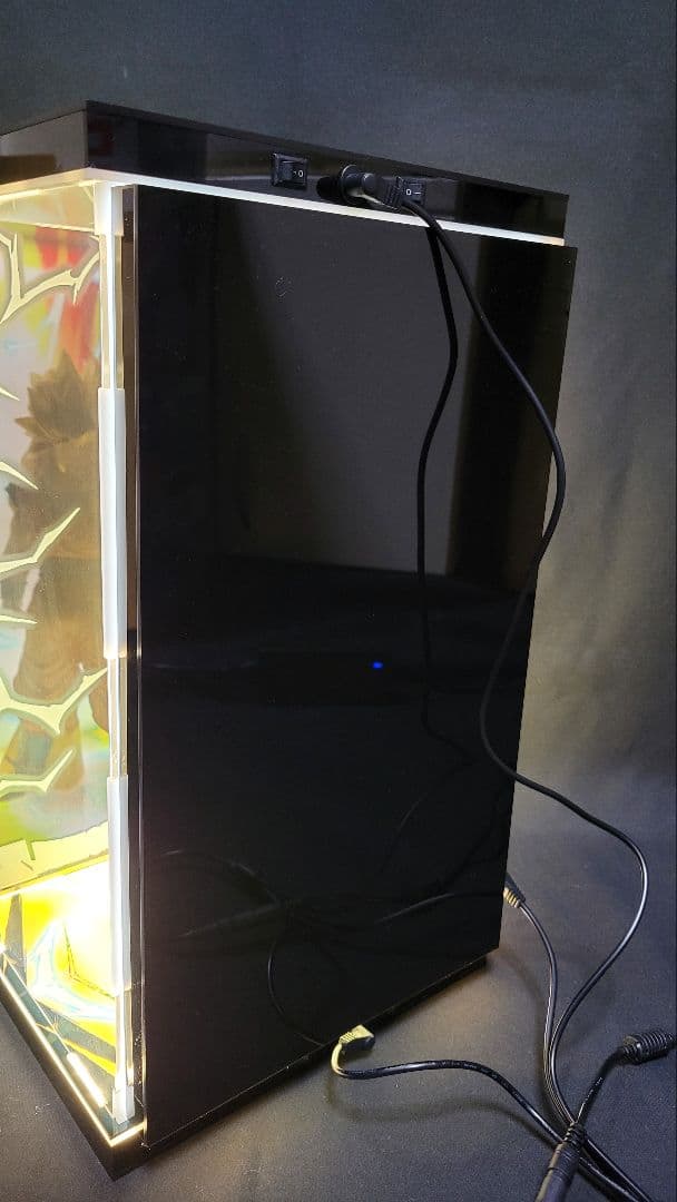 【期間限定大幅値下げ】Grandistanero超サイヤ人3孫悟空＆LEDケース