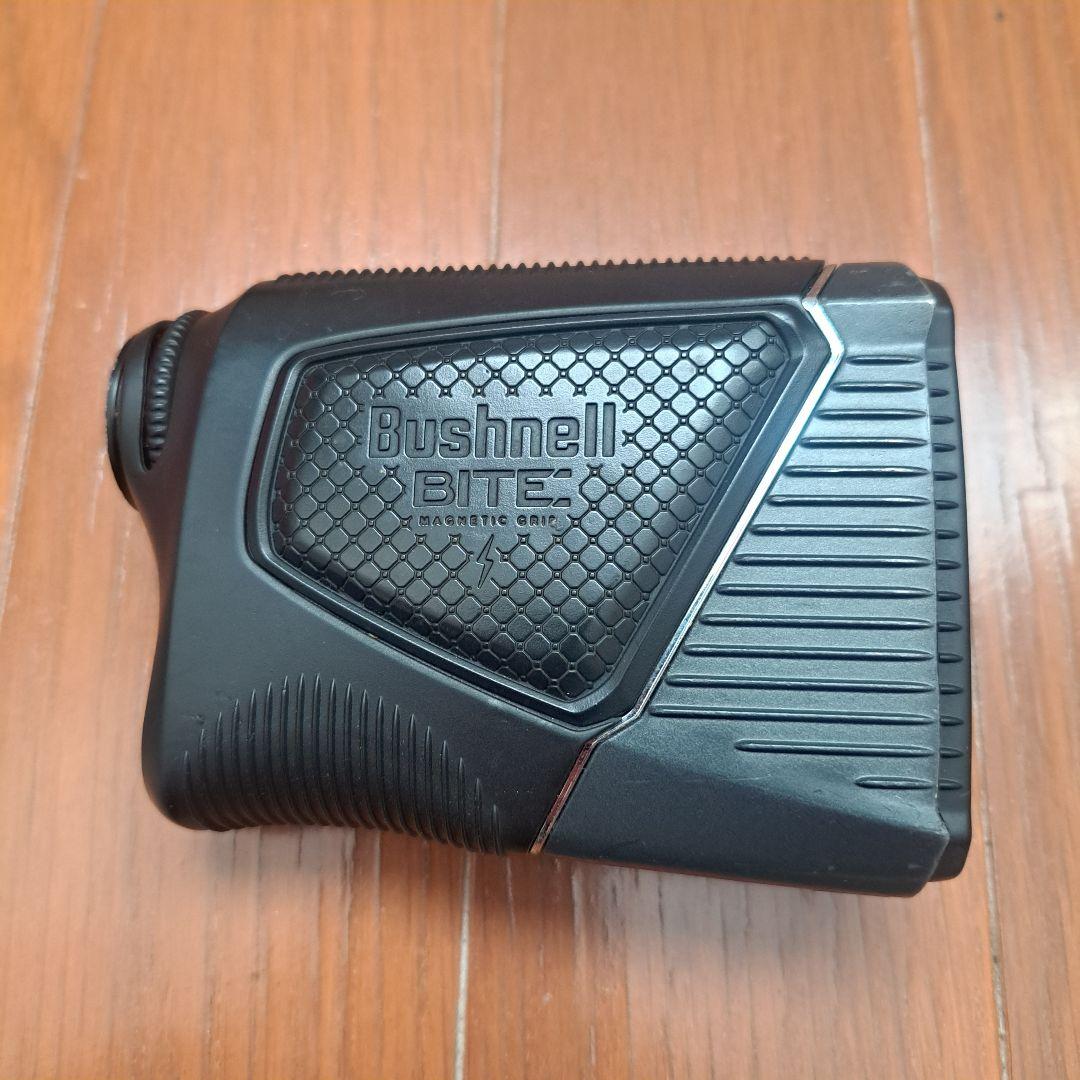 ゴルフ　距離計　ブッシュネル