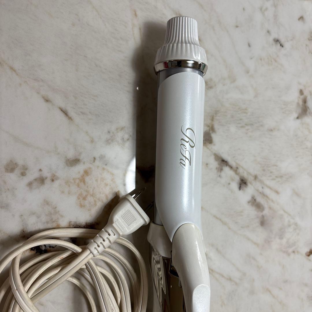 リファ　ビューテックカールアイロン32