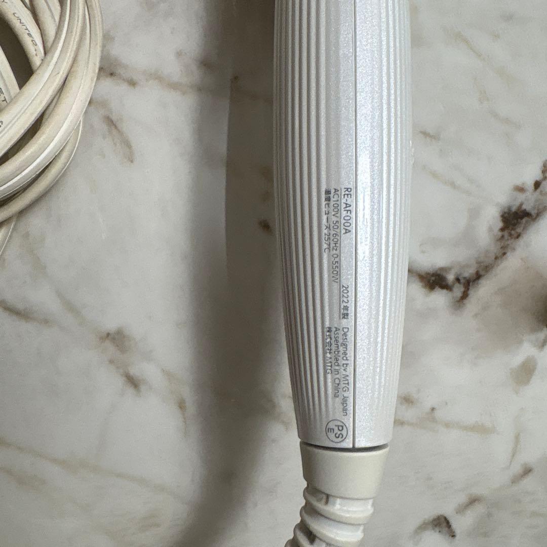 リファ　ビューテックカールアイロン32