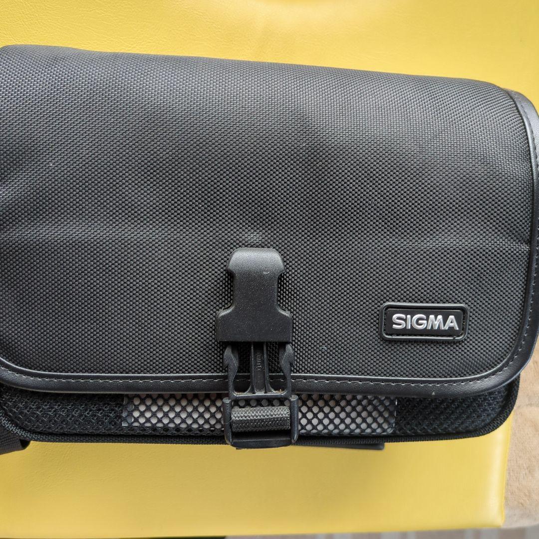 ニコン　デジタル一眼レフカメラ　Ｄ70+ズームセット+専用バッグ