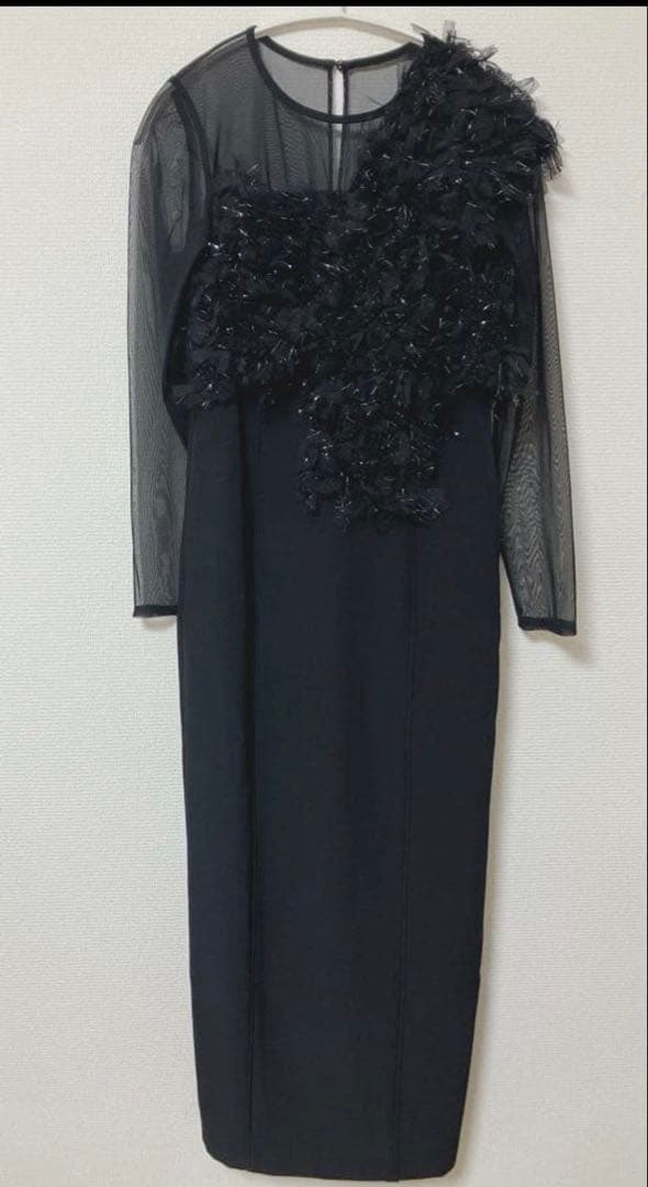 ニアナ　フリンジグリッターノットドレス　パーティ　オケージョン　ブラック