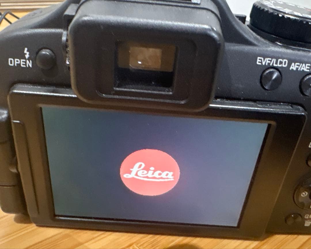 ライカ V-LUX3 デジタルカメラ