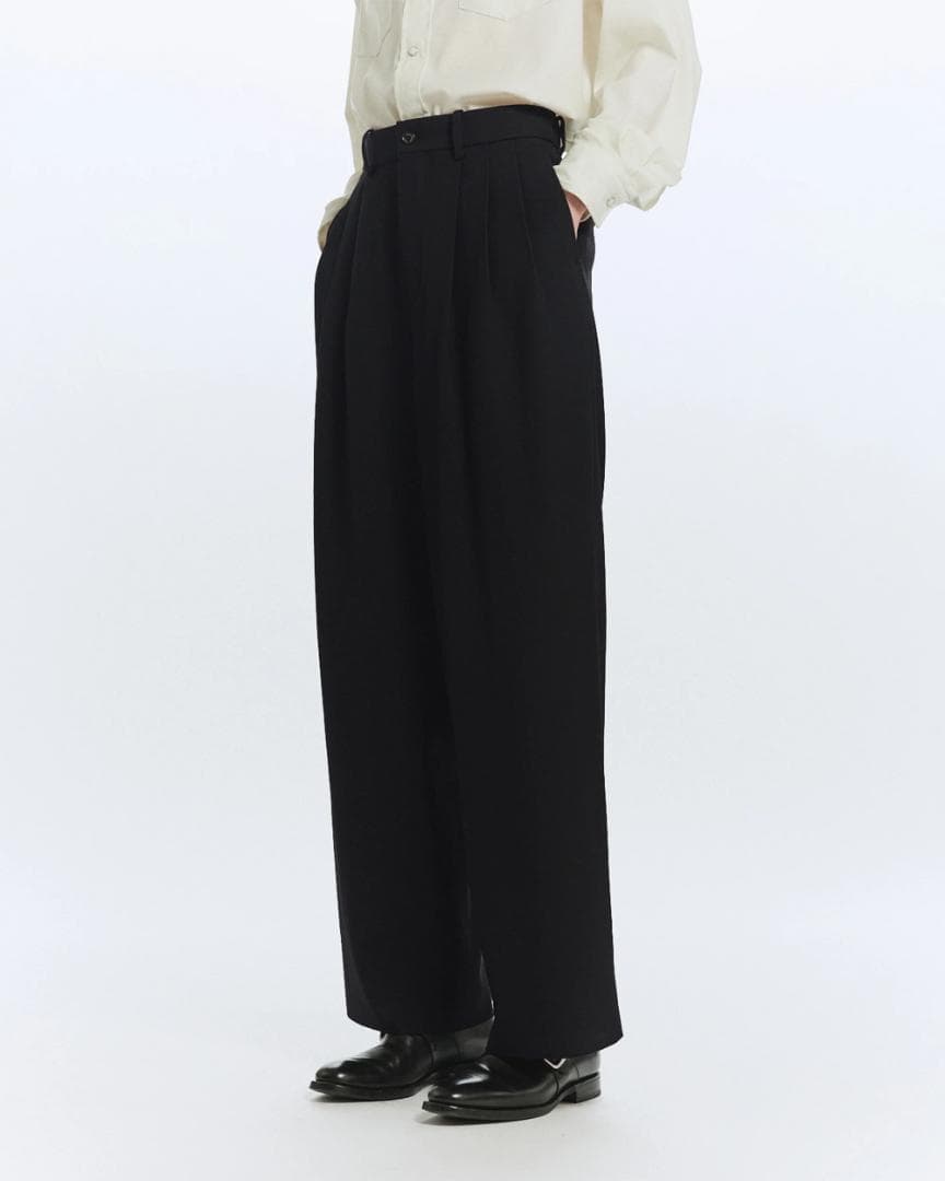 パンツ MARKAWARE TRIPLE PLEATED WIDE TROUSERS