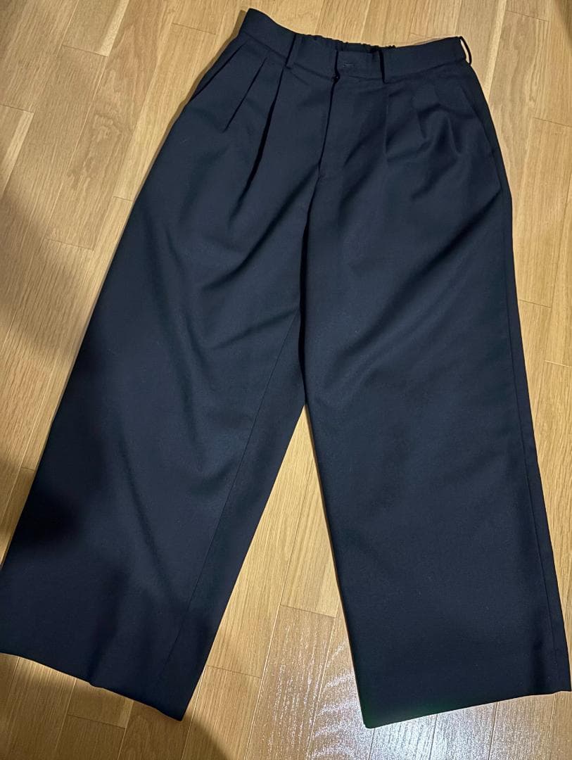 パンツ MARKAWARE TRIPLE PLEATED WIDE TROUSERS