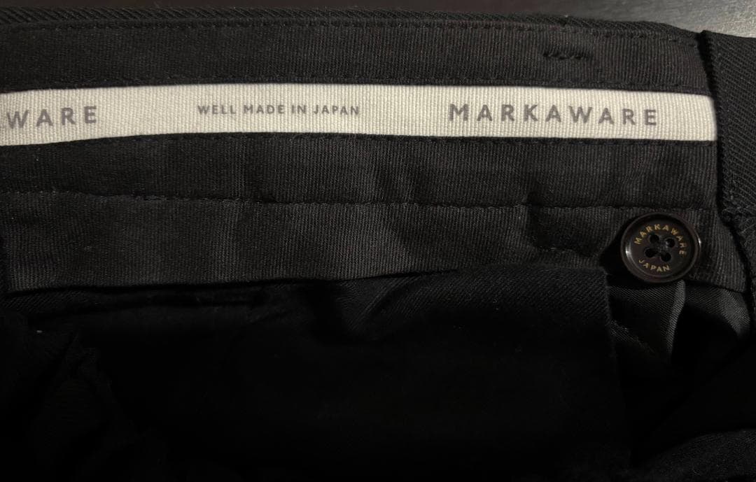 パンツ MARKAWARE TRIPLE PLEATED WIDE TROUSERS