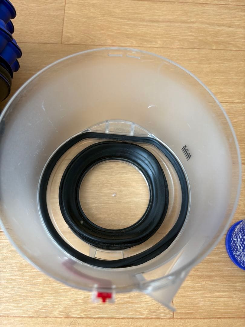 ダイソン サイクロン掃除機 DC46（モーターヘッド）