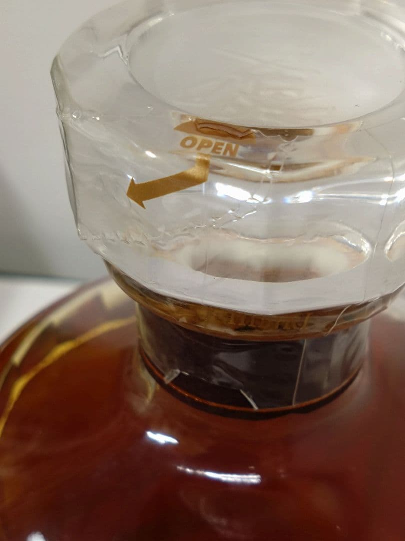 【未開栓】サントリー　響 17年 700ml 箱付き