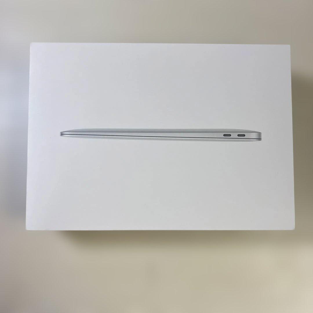 ⚫︎MacBook Air 13 インチ　箱付き　128GB