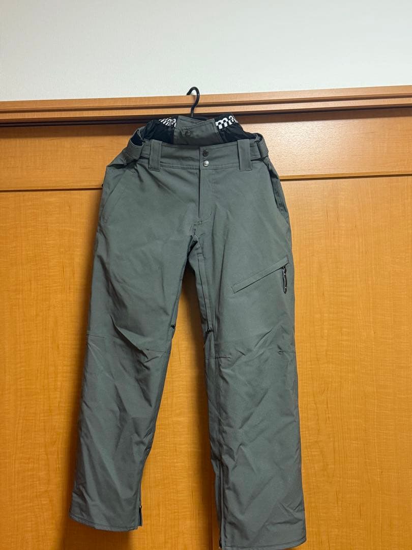 スノボードウェア（上下セット）