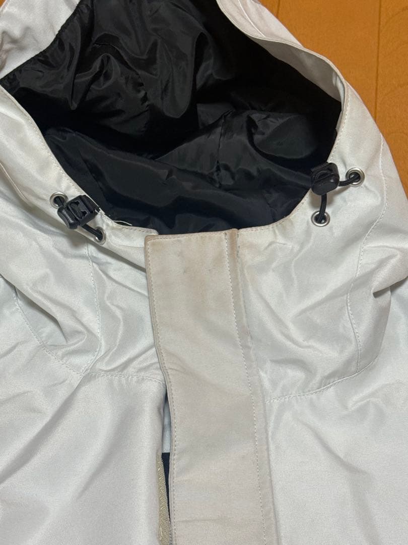 スノボードウェア（上下セット）