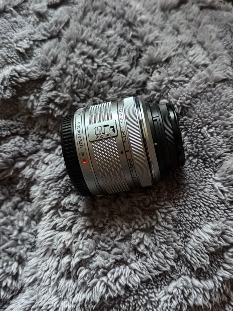 OLYMPUS M.ZUIKO DIGITAL 14-42mm レンズ