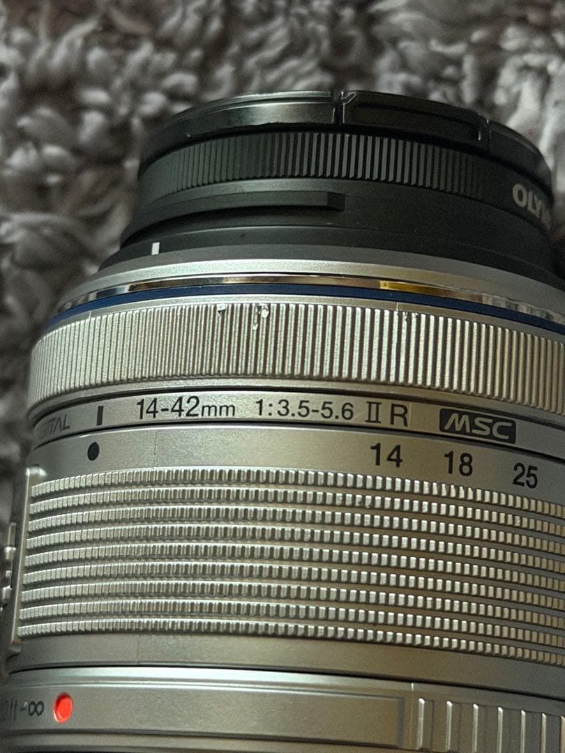 OLYMPUS M.ZUIKO DIGITAL 14-42mm レンズ