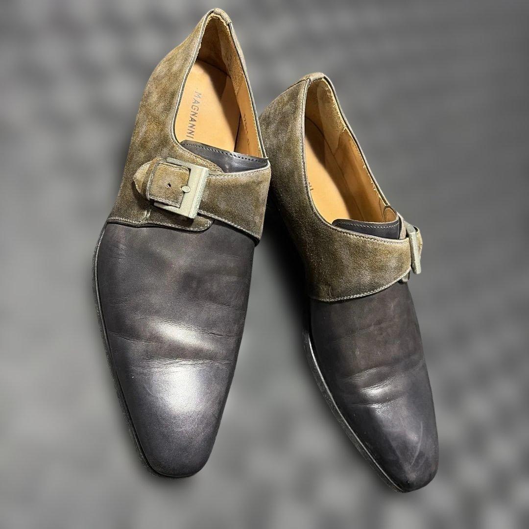 マグナーニ　革靴