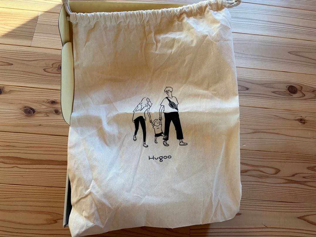 Hugoo ショルダーバッグ カーキ