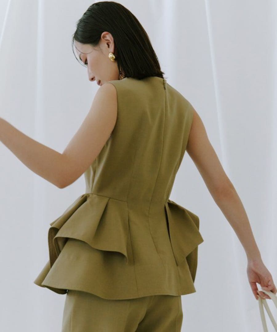 anuansオブジェクトフレアトップス　セール‼️‼️