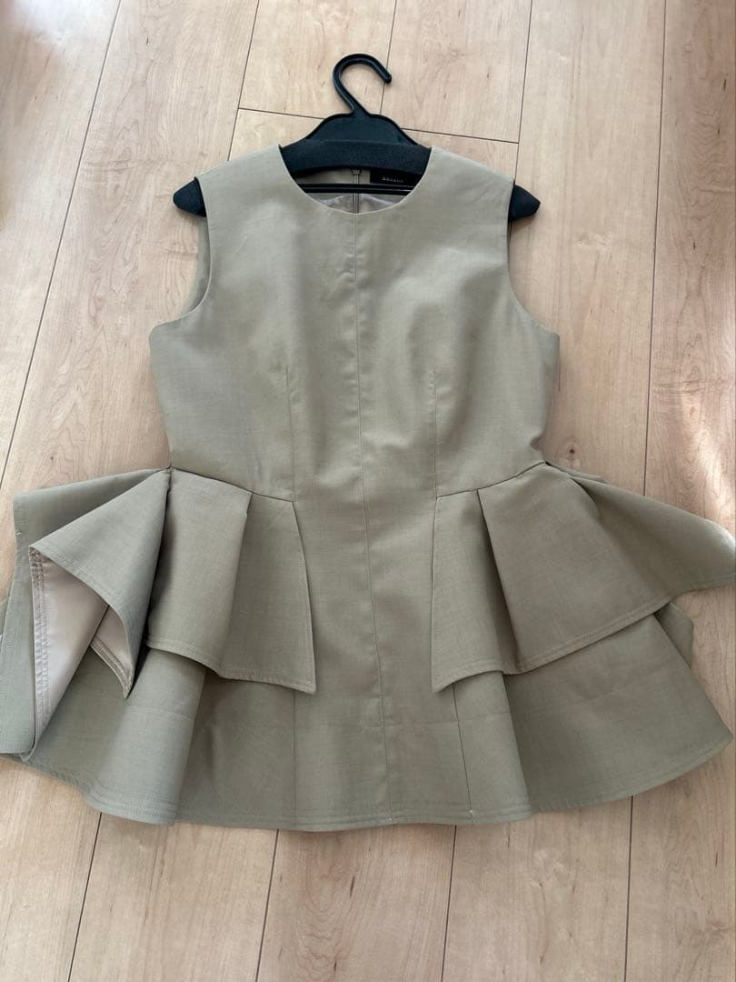 anuansオブジェクトフレアトップス　セール‼️‼️