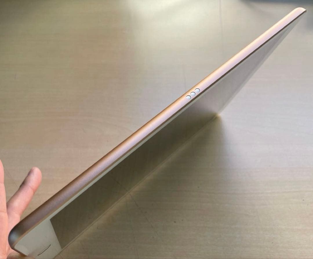 iPad 第7世代　A2197 Wi-Fi　ゴールド　128GB 超美品 #4