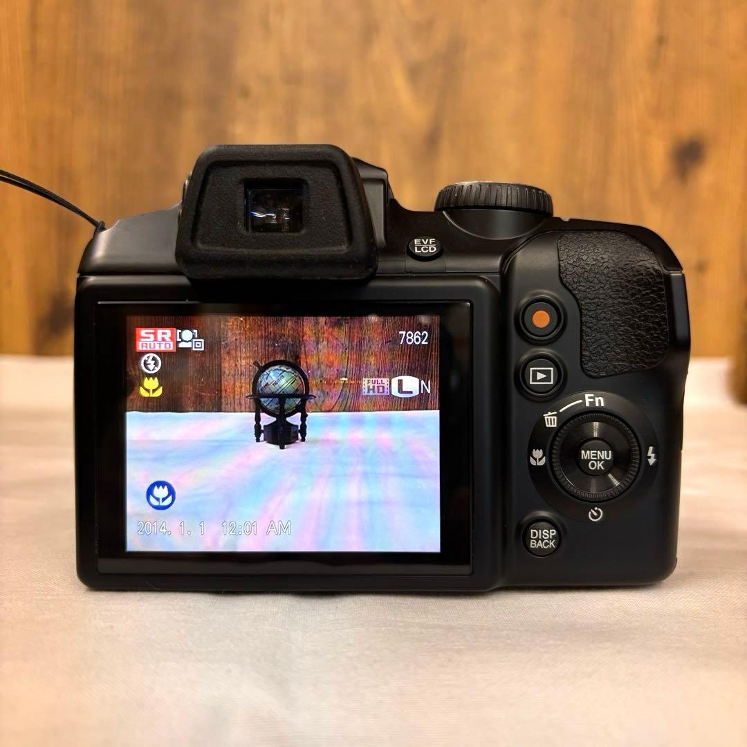 FUJIFILM FinePix S9400W Wi-Fi内蔵 望遠 デジカメ