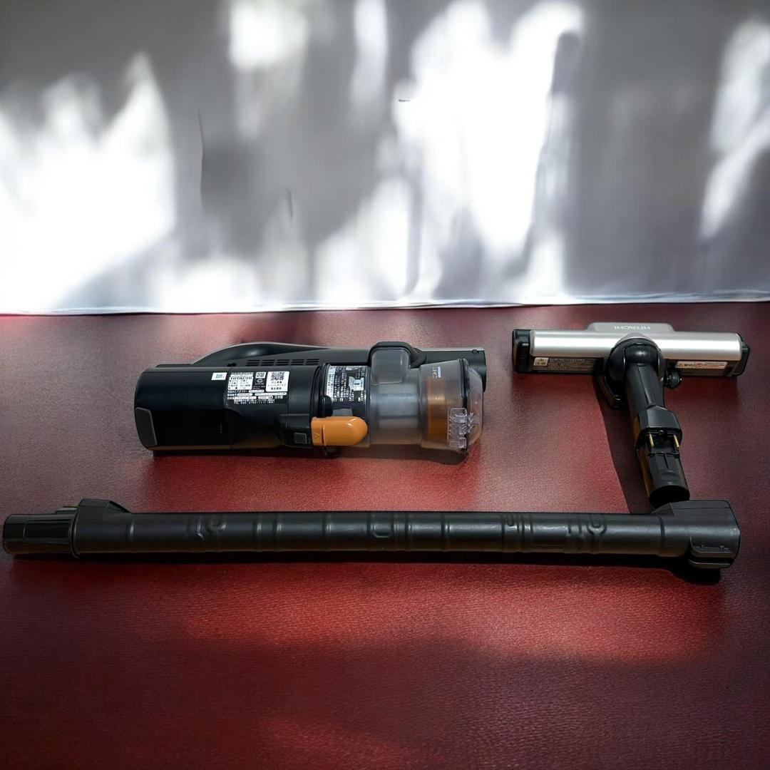 ☆2022年製 美品 日立 PV-BL3J N コードレススティッククリーナー