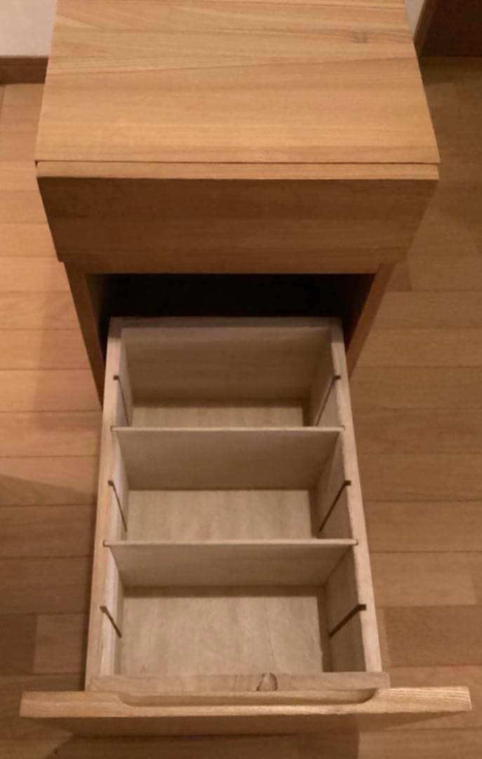 無印良品　学習机キャビネット　タモ材オーク材？
