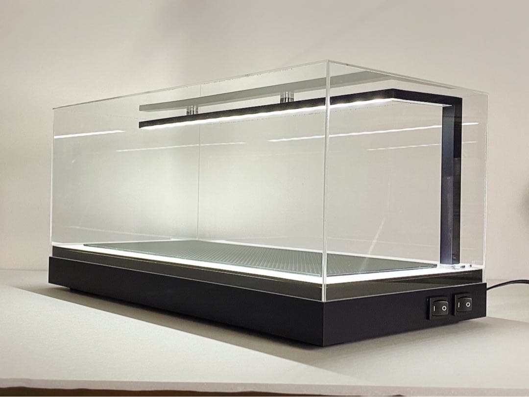 ★1/18 メルセデス 仕様LED照明付ディスプレイケース 【半艶ブラック】