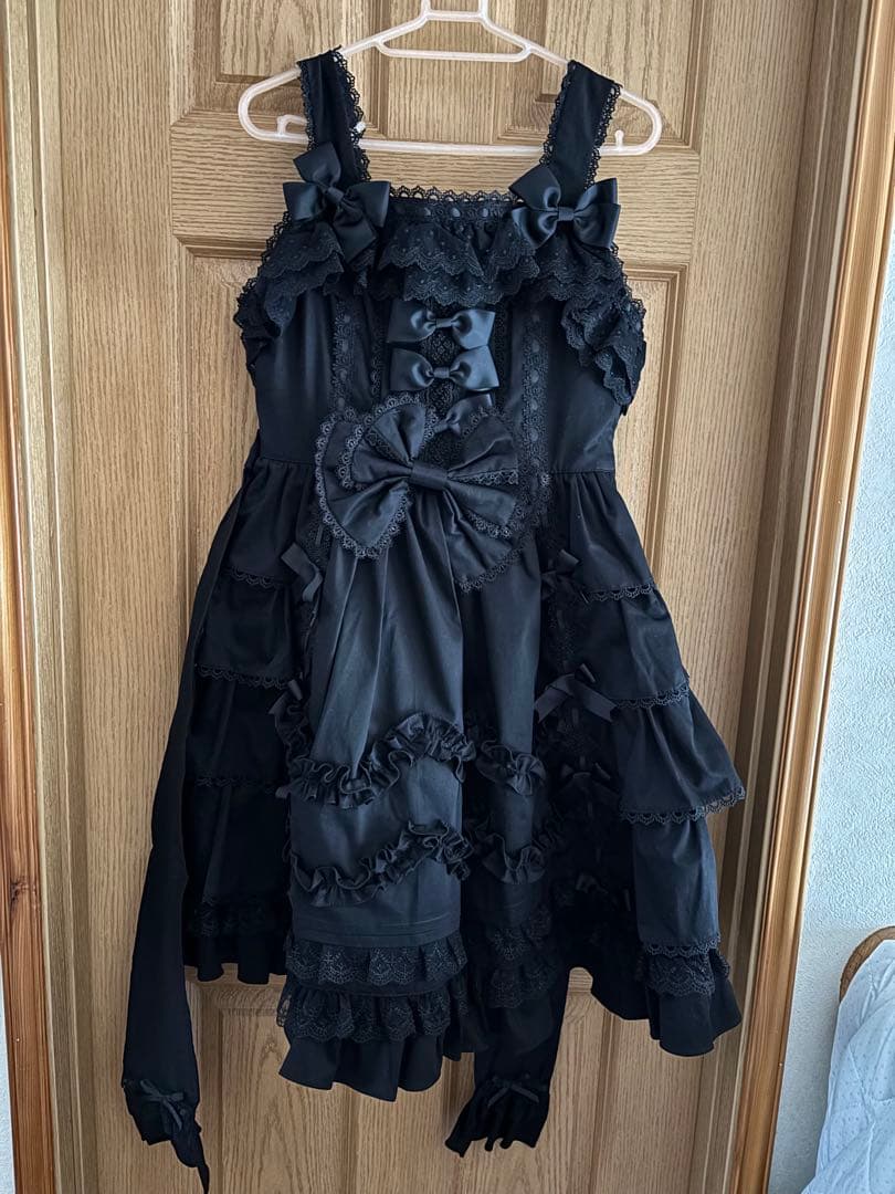 AND ROMEO アンドロミオ 黒 ジャンパースカート 新品未使用