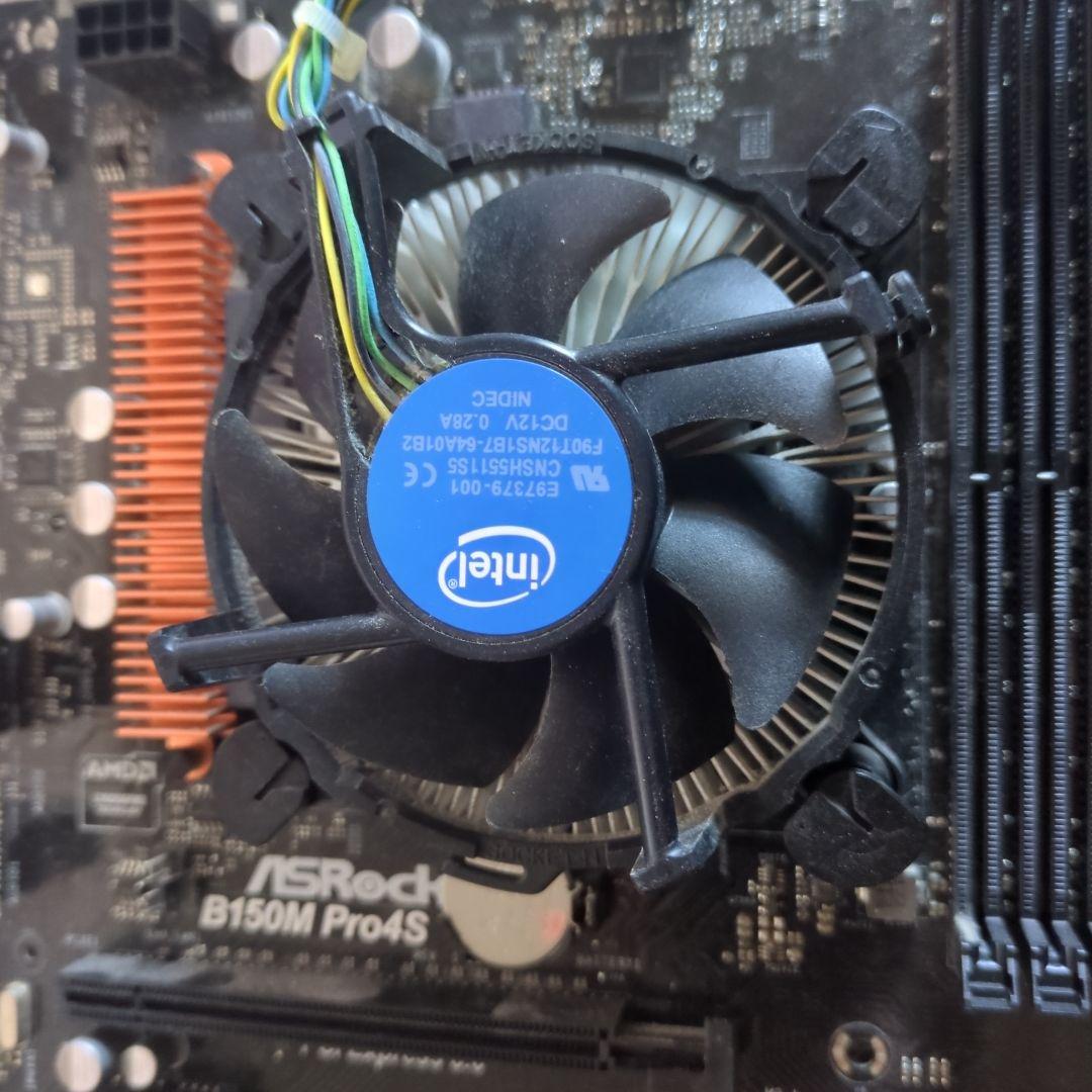 ASRock B150M Pro4S マザーボード とI7 6700CPUセット