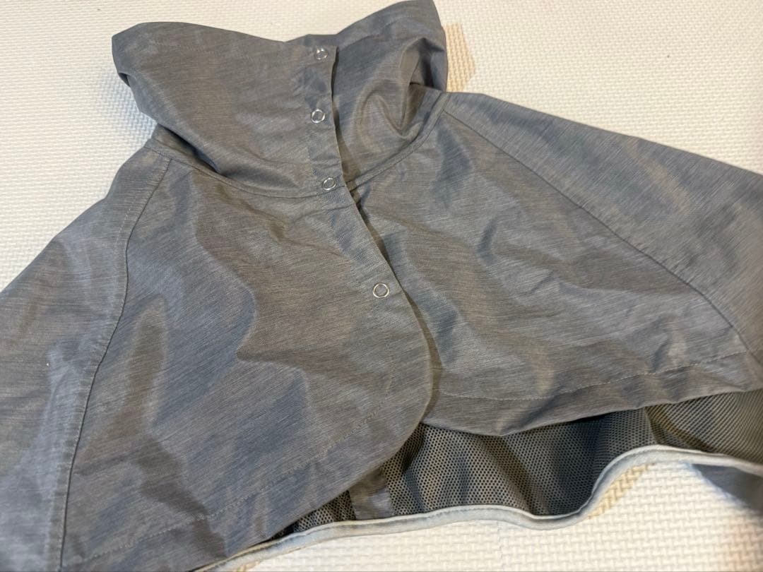 サンバリア100　ショートジャケット　フロストグレー