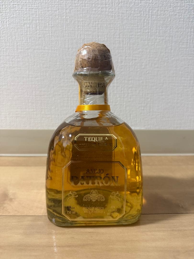 パトロン アネホ 750ML 新品 テキーラ