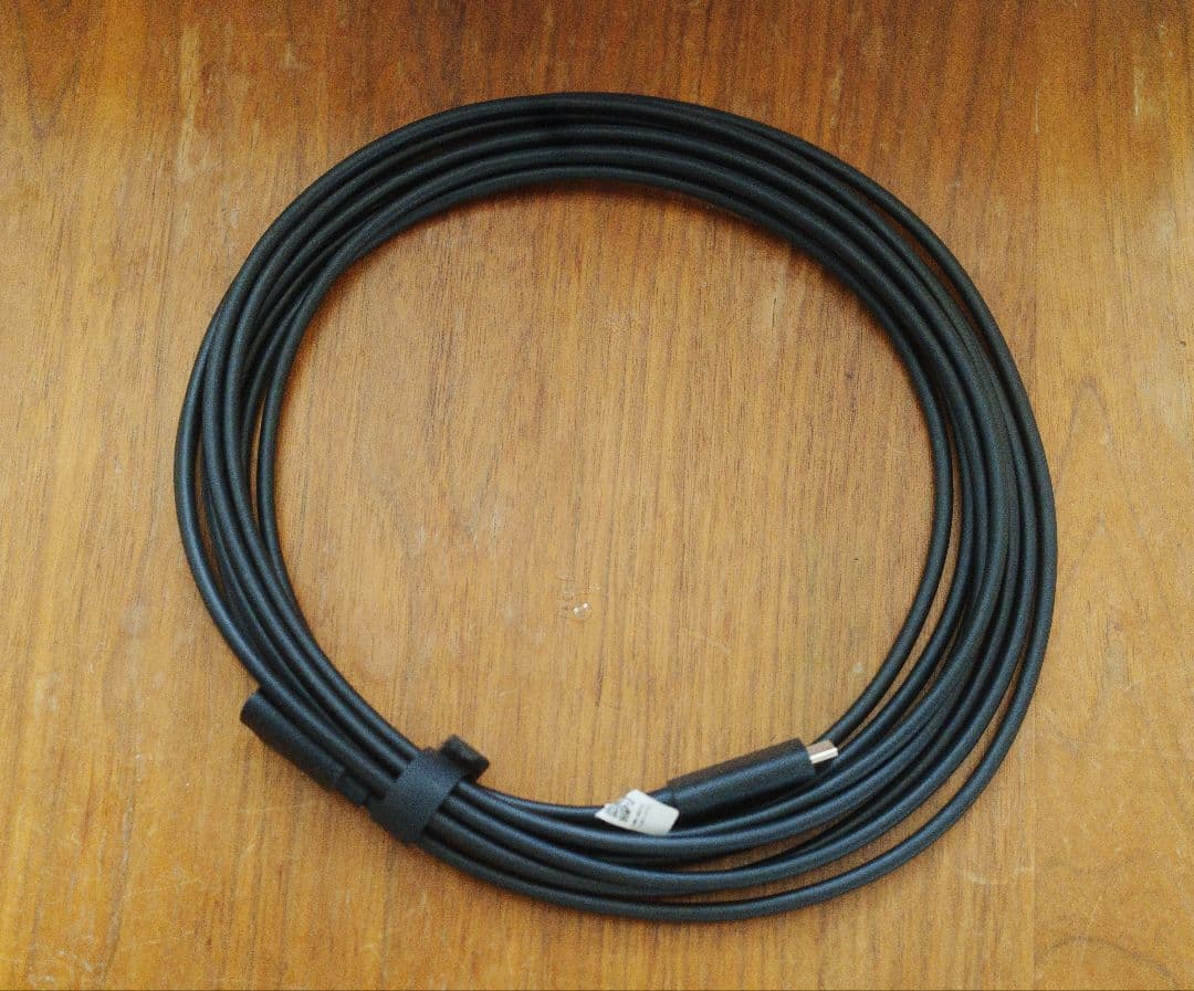  Quest Pro ヘッドセット