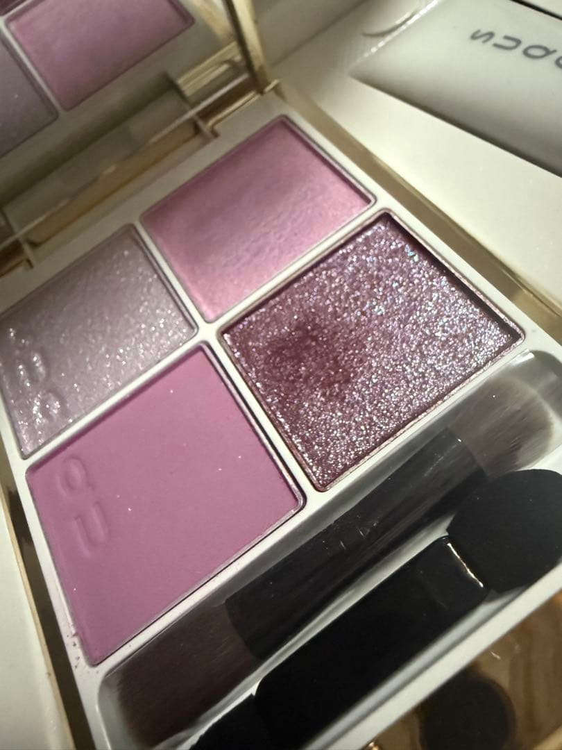 メイクアップ キット 舜華 2025 ホリデーコレクションSUQQU スック限定