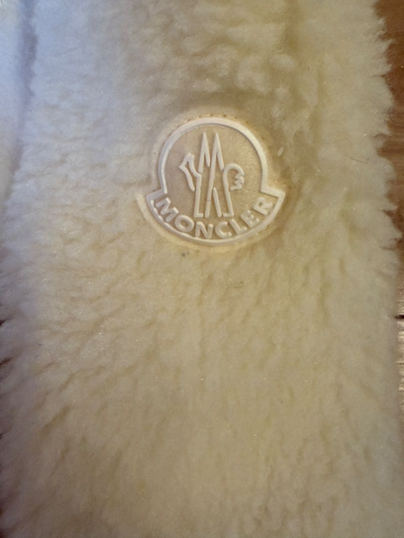 MONCLER フリースロンパース ホワイト