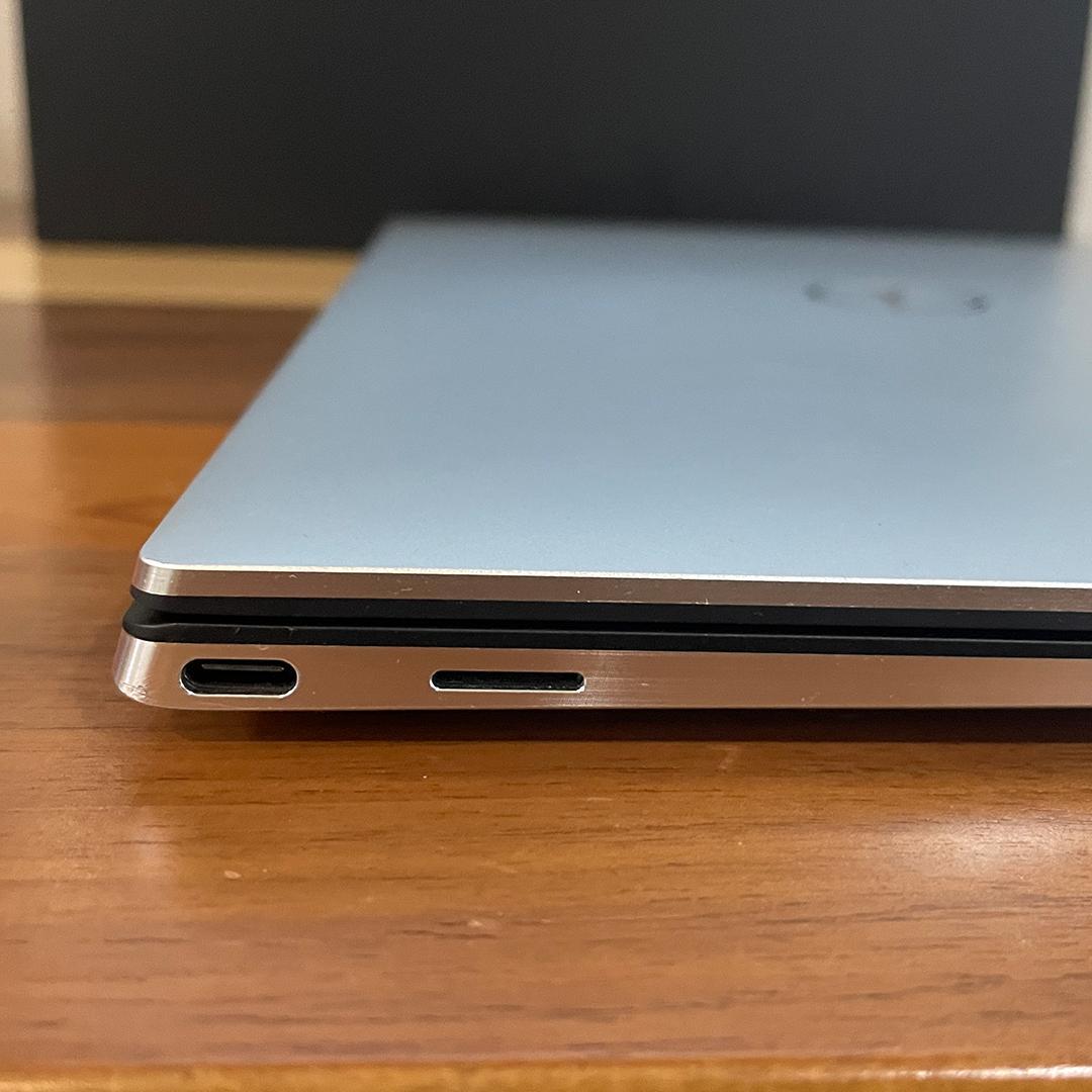 XPS 13 9300 プラチナ 日本語キーボード