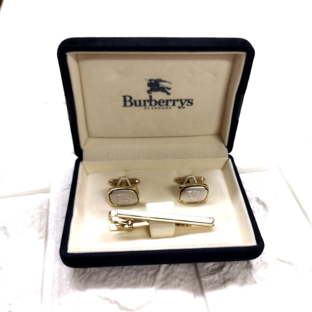 BURBERRY　Burberrys ネクタイピン　カフスセット