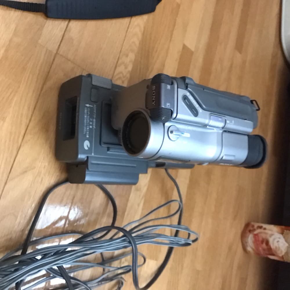 SONYハンディカム8ミリビデオカメラ