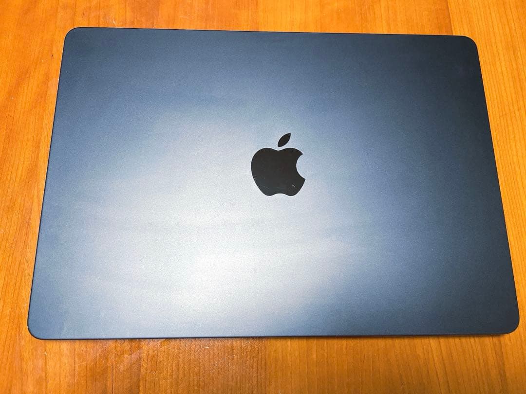 Apple MacBook Air M2本体 スペースグレー