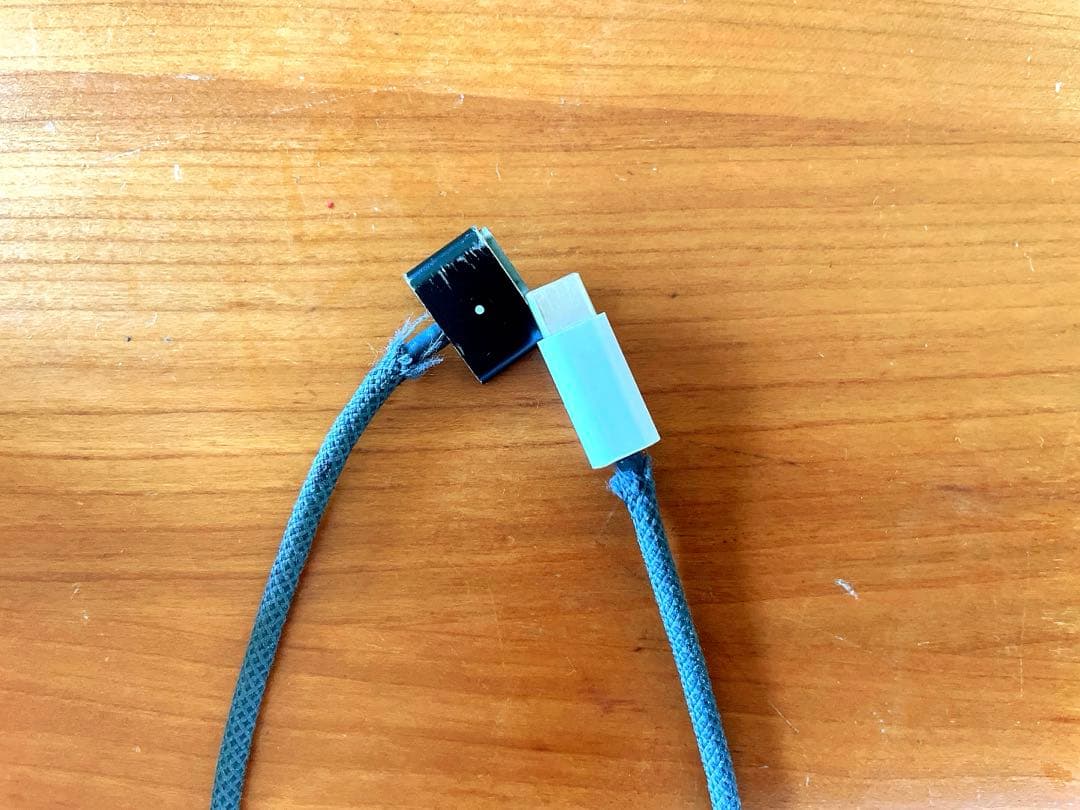 Apple MacBook Air M2本体 スペースグレー