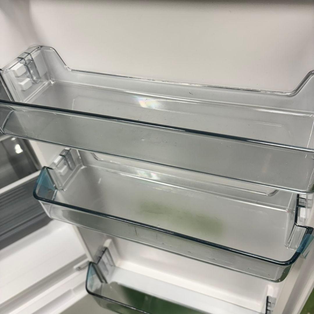 271 冷蔵庫　SHARP　200L弱　一人暮らし　洗濯機も有　美品　小型　格安