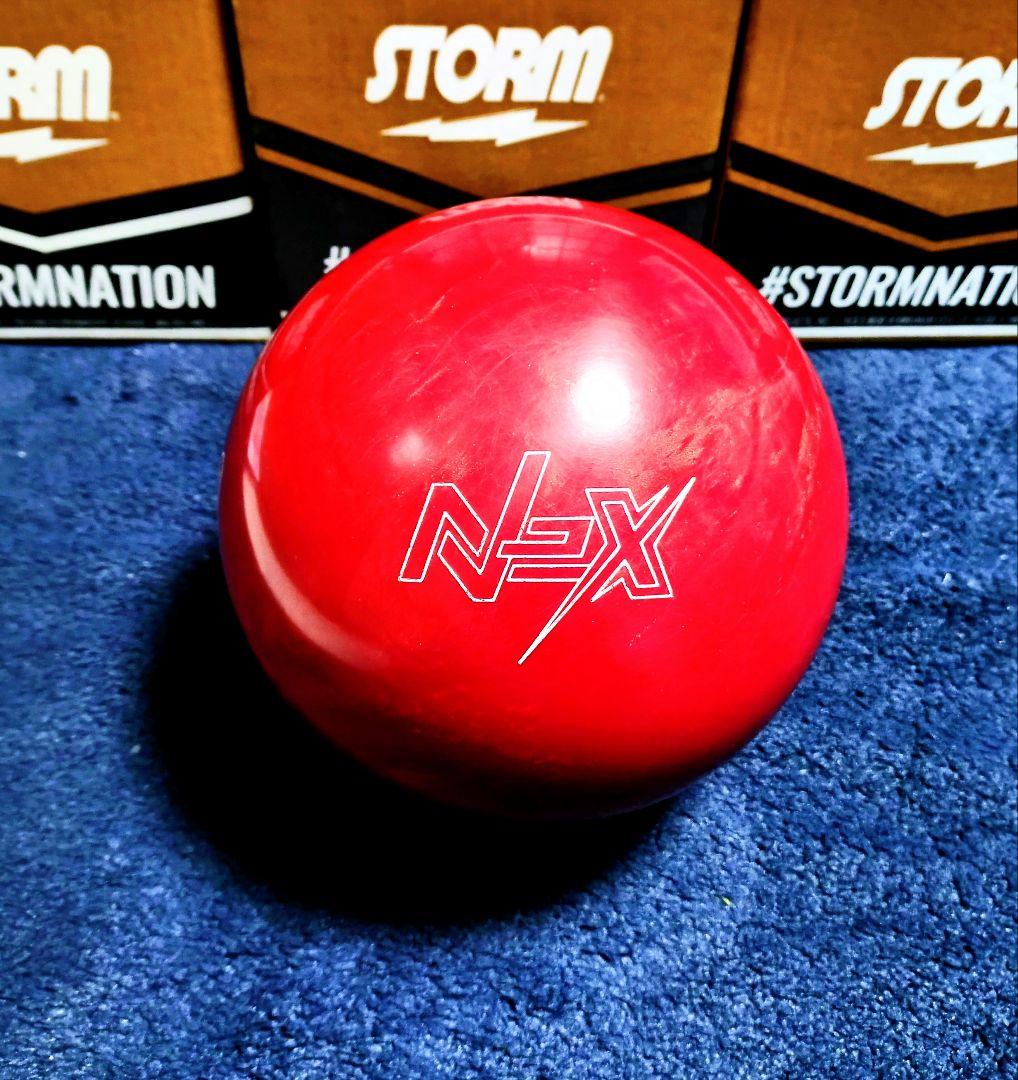 【フィジックスパワーエリート】　ボウリング　ボール　スポーツ　ストーム