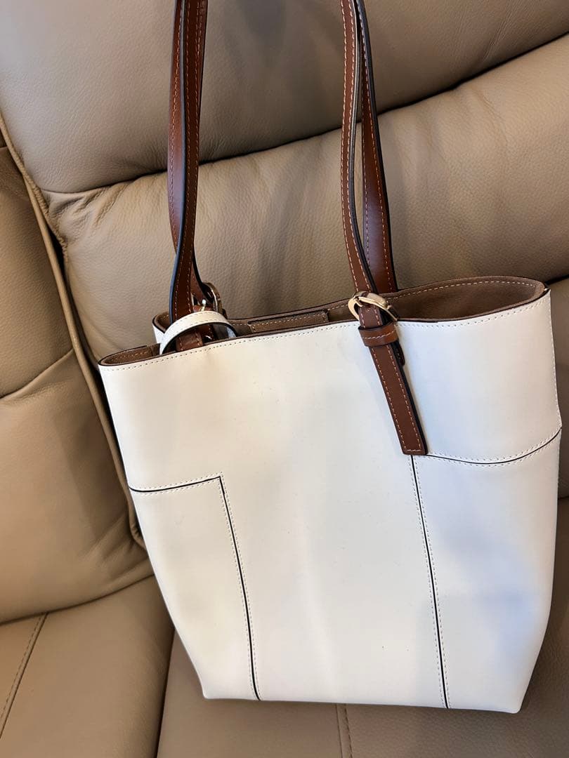 特別割引バーニーズニューヨーク美品ダブルハンドルトートバッグ