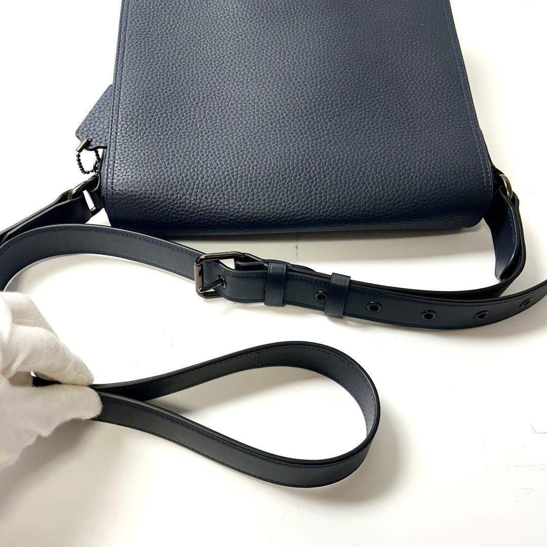 美品　コーチ　ゴッサム　レザー　クロスボディバッグ　C0241 シボ革　ネイビー