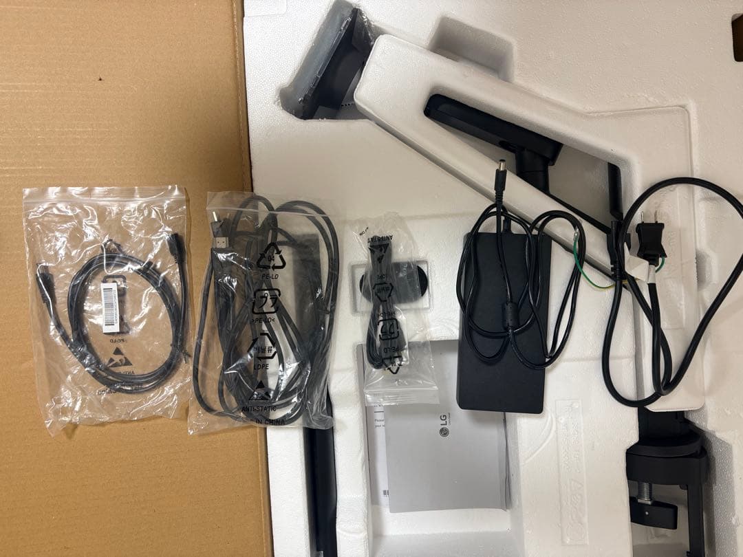 LGモニター DualUp Monitor 28MQ780-B