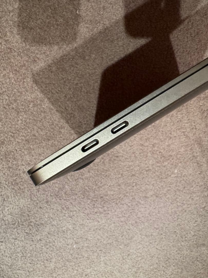 MacBook Pro 13インチ