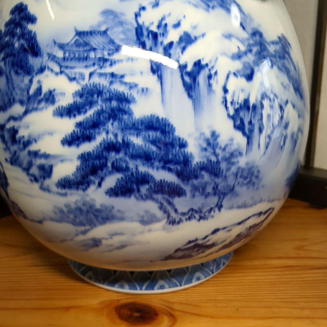 深川製磁　宮内庁御用達　染付　山水図　双耳　大花瓶　壺　1個　高さ約３３センチ