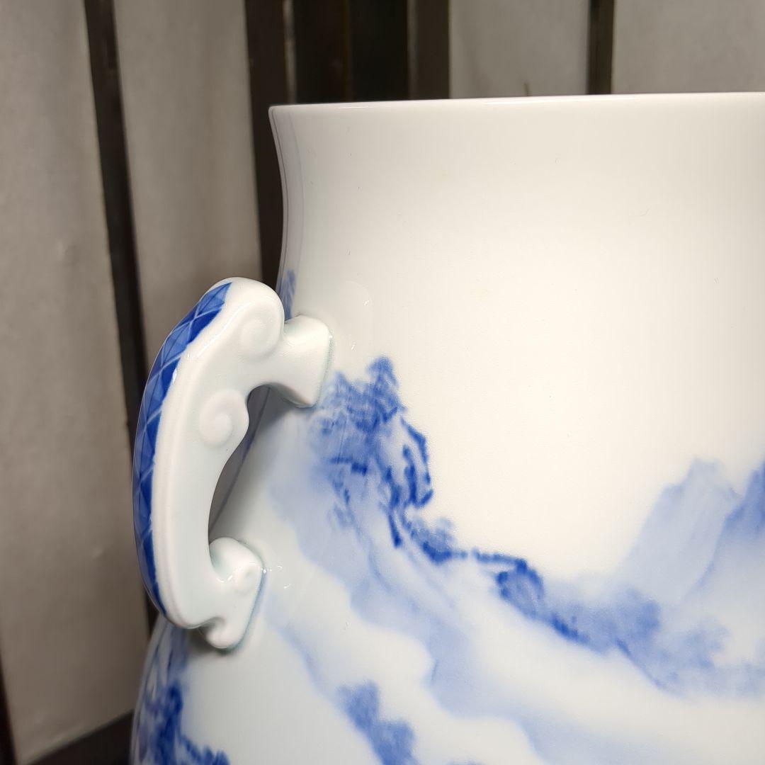 深川製磁　宮内庁御用達　染付　山水図　双耳　大花瓶　壺　1個　高さ約３３センチ